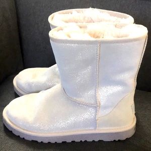 Gold UGG Short boot